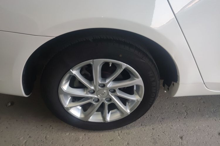 吉利汽车 帝豪 2021款 UP 1.5L CVT豪华型车身外观6008