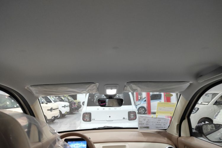 五菱汽车 宏光MINIEV 2025款 四门版 进阶款中控内饰22