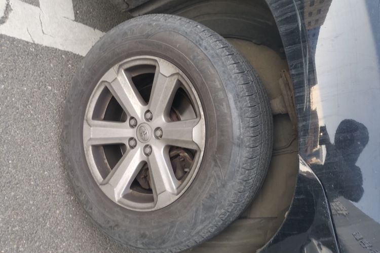 丰田 汉兰达 2012款 2.7L 两驱5座精英版车身外观6007