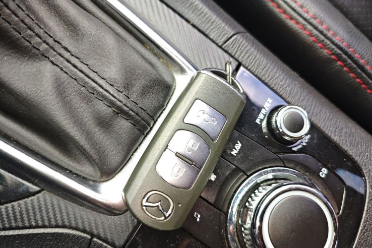 马自达3 昂克赛拉 2016款 三厢 1.5L 自动舒适型中控内饰7001