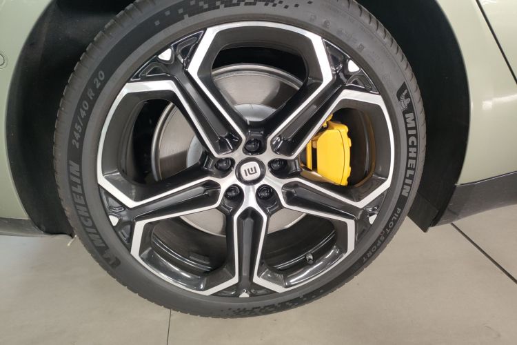 小米汽车 小米SU7 2024款 后驱超长续航高阶智驾Pro版车身外观6008