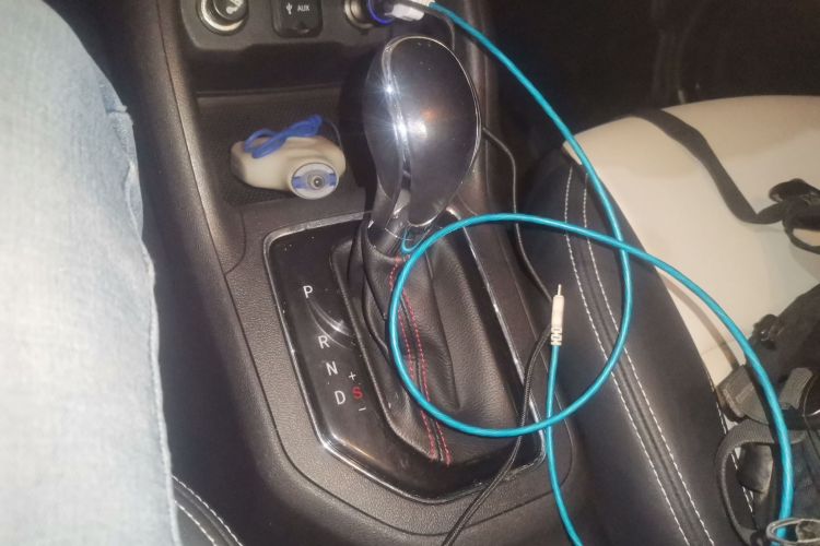 长安CS35 2017款 1.6L 自动豪华型中控内饰18