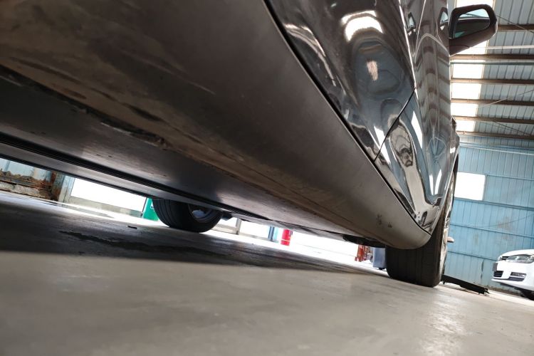 特斯拉 Model Y 2021款 长续航全轮驱动版局部细节9001