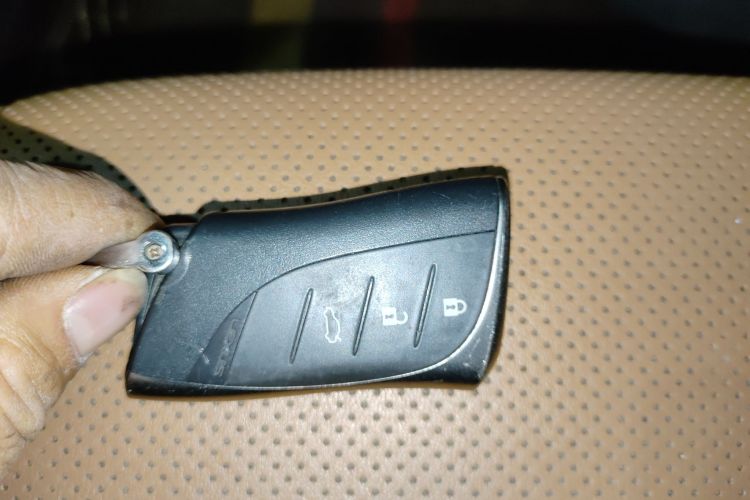 雷克萨斯ES 2020款 200 卓越版中控内饰7001