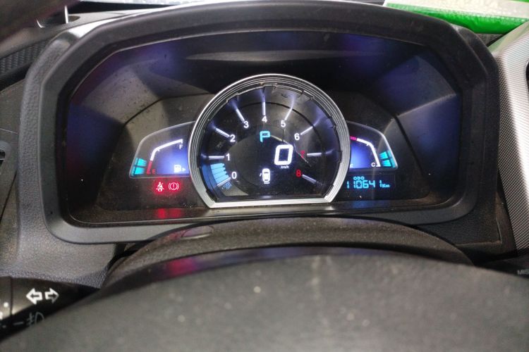 纳智捷 优6 SUV 2016款 1.8T 风尚超值型中控内饰14