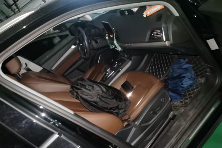 奥迪Q5L 2018款 40 TFSI 荣享进取型 国VI局部细节9005