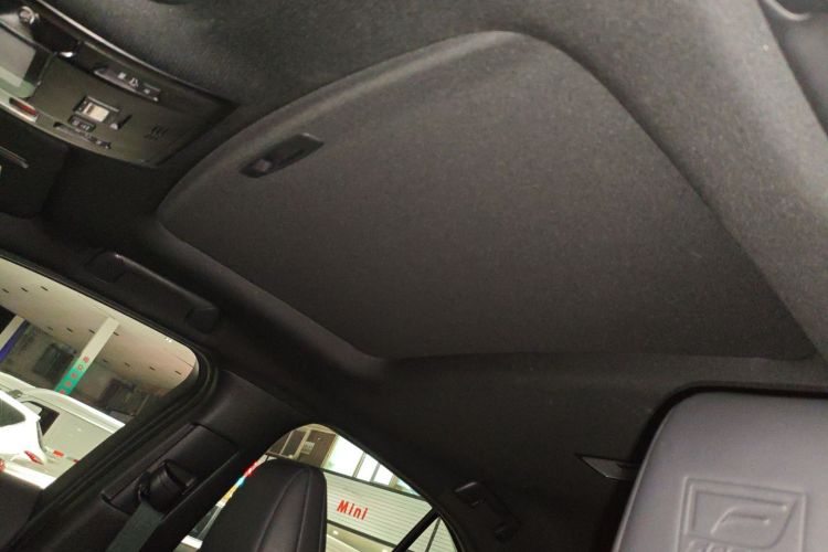 雷克萨斯UX 2020款 200 F SPORT版中控内饰22