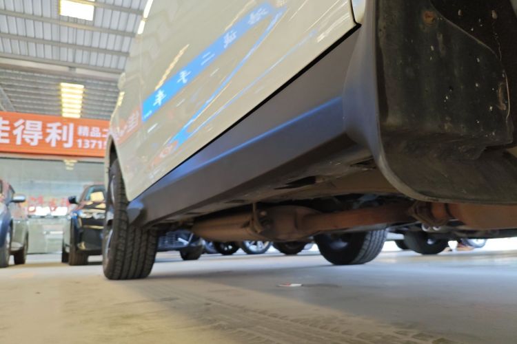 比亚迪S7 2016款 2.0T 自动尊贵型Plus局部细节9001