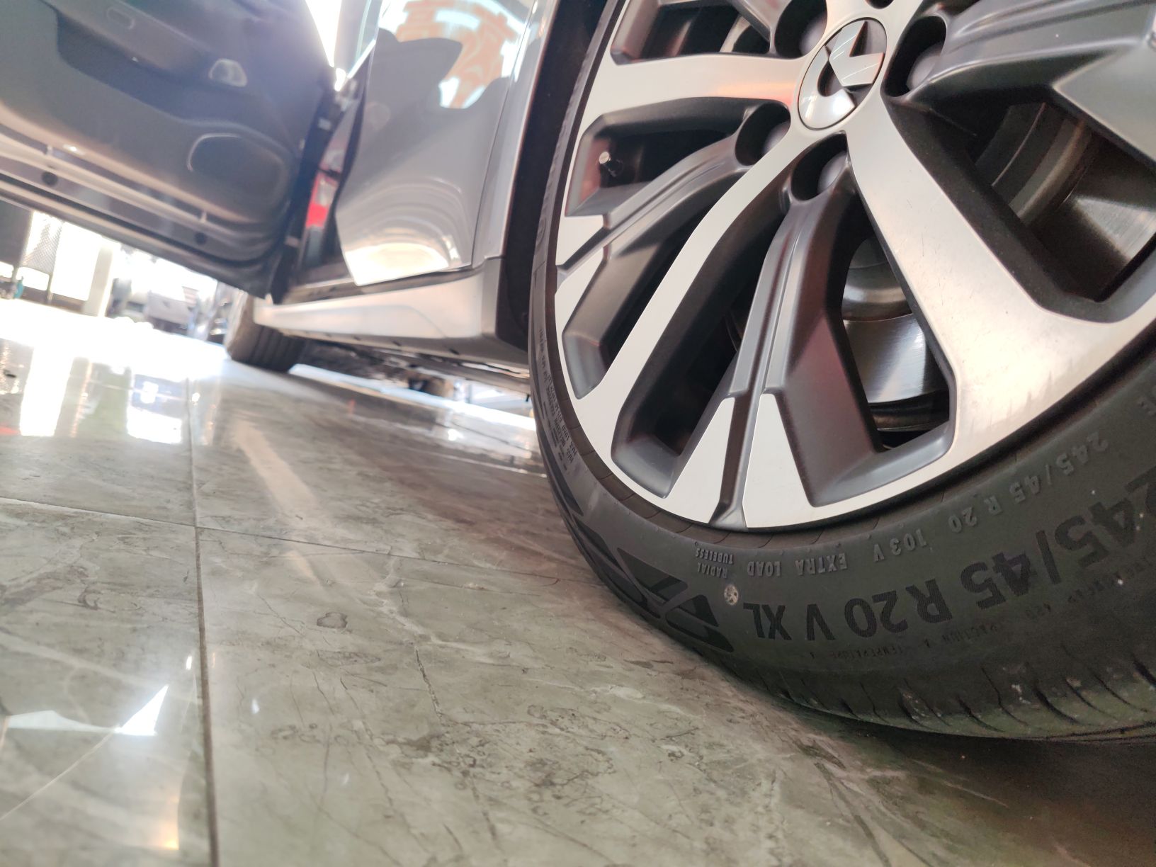 蔚来ET7 2024款 75kWh 行政版