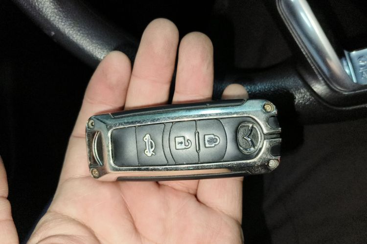 马自达CX-4 2020款 2.0L 自动两驱蓝天活力版中控内饰11