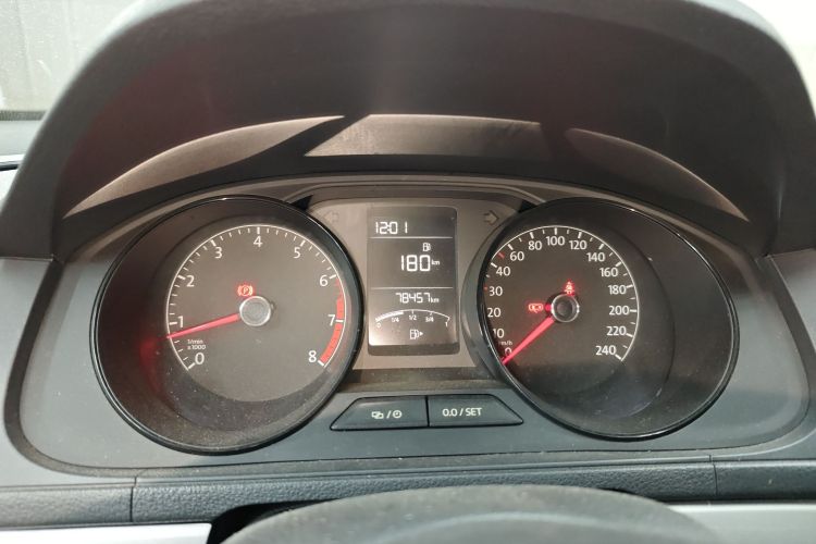 大众 朗逸 2015款 1.6L 手动风尚版局部细节14