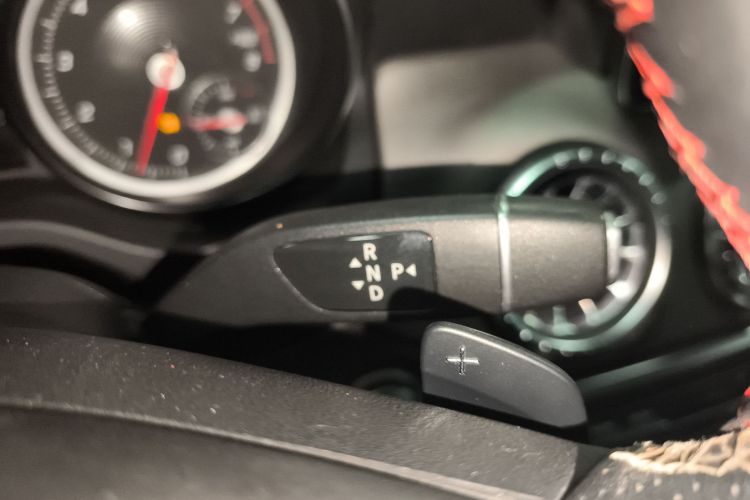 奔驰CLA 2017款 改款 CLA 200 时尚型中控内饰18