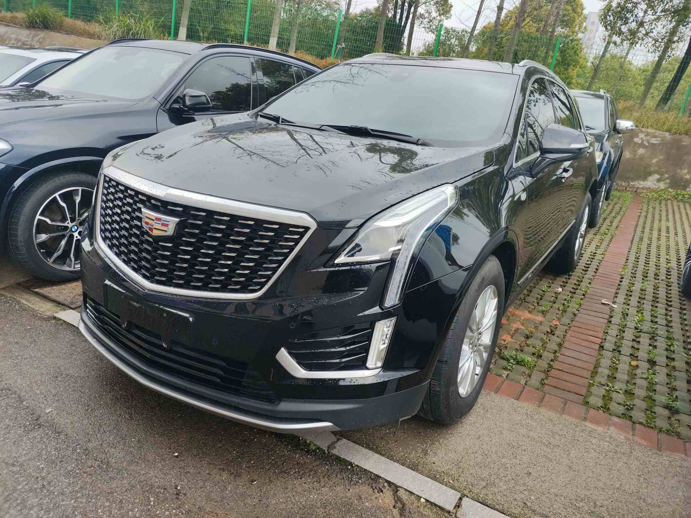 凯迪拉克XT5 2024款 2.0T 两驱风尚型(2)