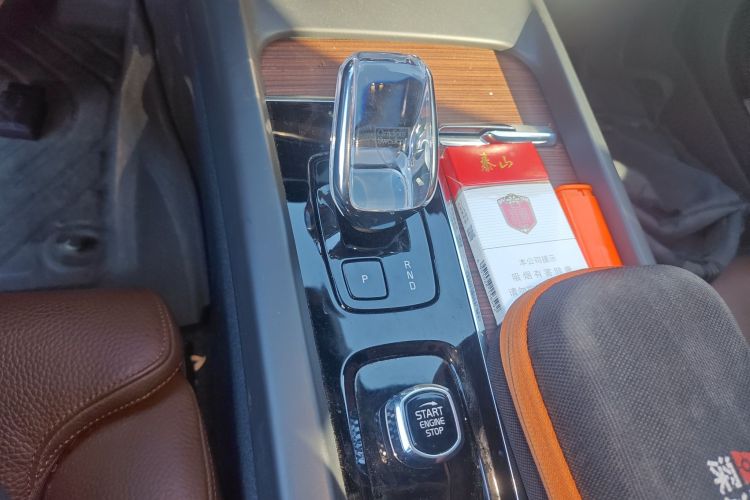 沃尔沃S60 2024款 B4 智远豪华版中控内饰18