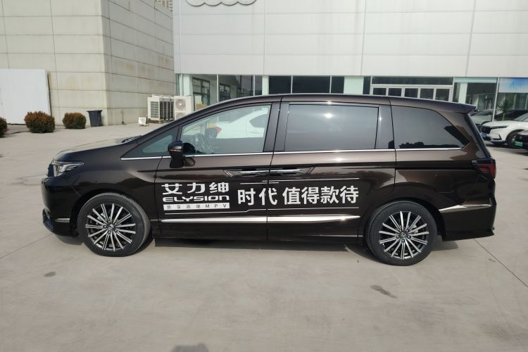 本田 艾力绅 2022款 2.0L e:HEV 至尊版车身外观6003
