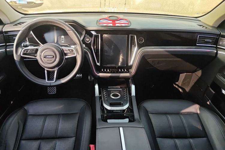 众泰T700 2017款 2.0T 自动尊贵型中控内饰7002