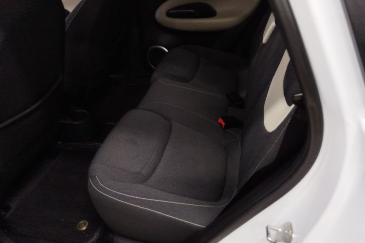 五菱汽车 五菱缤果 2024款 203km 轻享款中控内饰7004