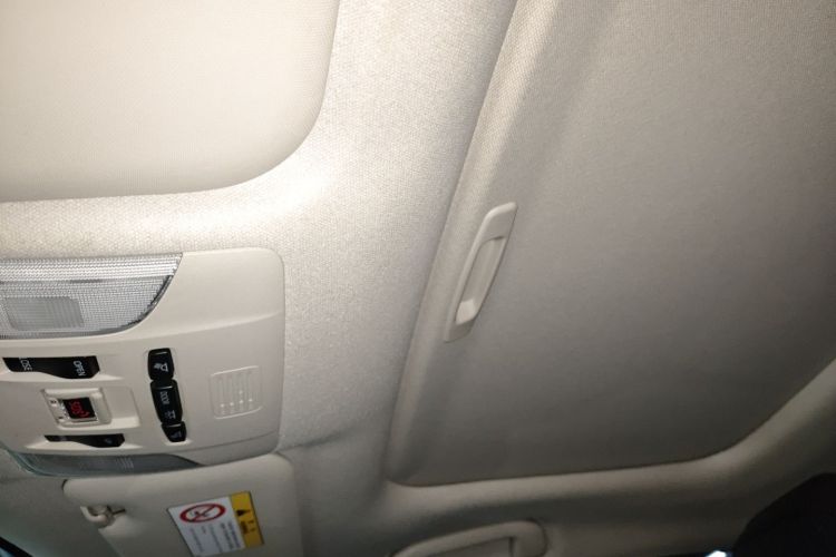 丰田 卡罗拉 2019款 1.2T S-CVT GL-i精英版中控内饰22