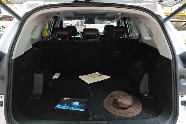 捷途X90 PLUS 2024款 1.6TD DCT别墅PRO 5座机舱底盘23