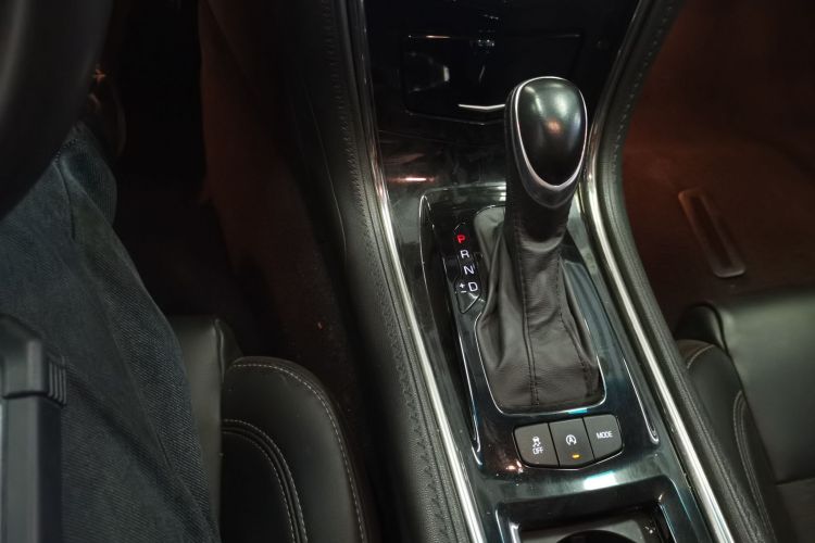 凯迪拉克ATS-L 2017款 28T 技术型中控内饰18