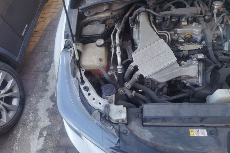 丰田 雷凌 2021款 185T CVT豪华版局部细节9006