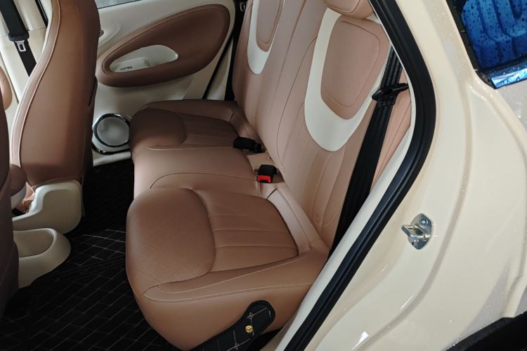 五菱汽车 五菱缤果 2025款 333km 悦享款中控内饰21