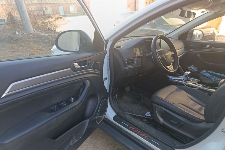 哈弗H6 2021款 运动版 1.5T 自动精英智联型 六边形格栅中控内饰7003