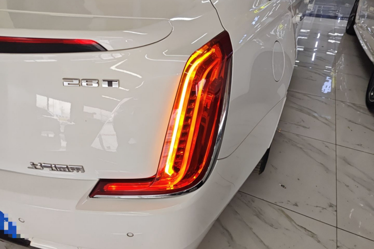 凯迪拉克XTS 2018款 28T 技术型车身外观9