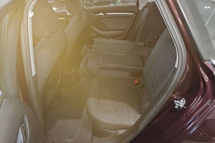 奥迪A3 2016款 Sportback 35 TFSI 进取型中控内饰21