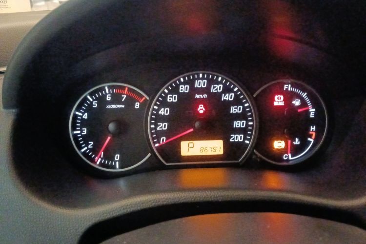 铃木 雨燕 2016款 1.5L 自动时尚型酷玩版局部细节14