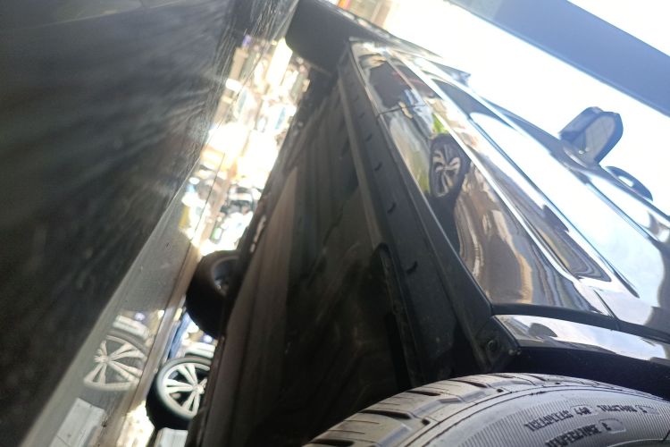 理想汽车 理想ONE 2021款 增程6座版局部细节9002