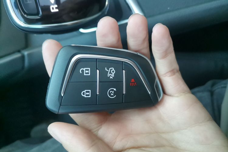 凯迪拉克XT5 2018款 28T 四驱豪华型中控内饰11