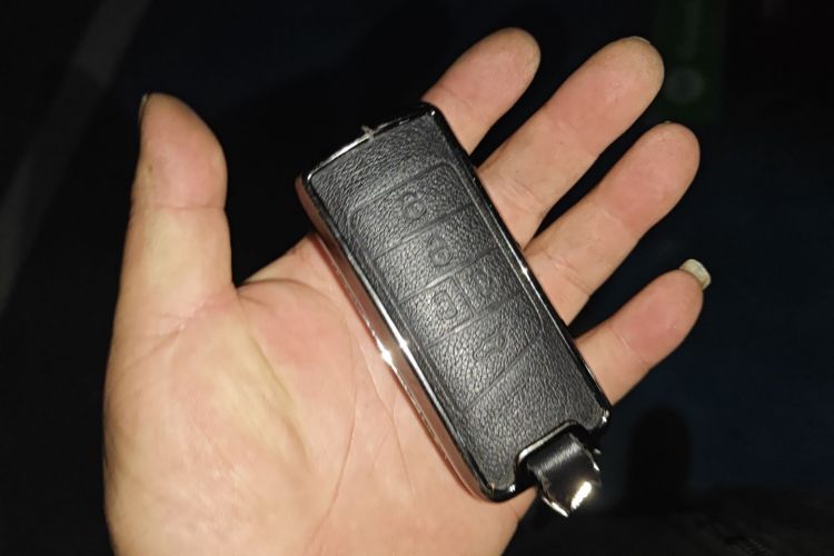 广汽传祺 传祺M8 2023款 领秀系列 390T 至尊版中控内饰7001