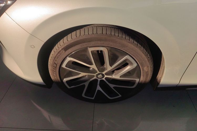 宝骏享境 2025款 纯电 600km豪华版车身外观6007