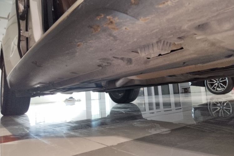 宝马X6 2015款 xDrive35i 领先型局部细节9001