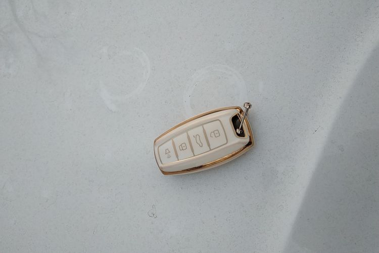 哈弗H6 2022款 第三代 1.5T 自动两驱Pro中控内饰11