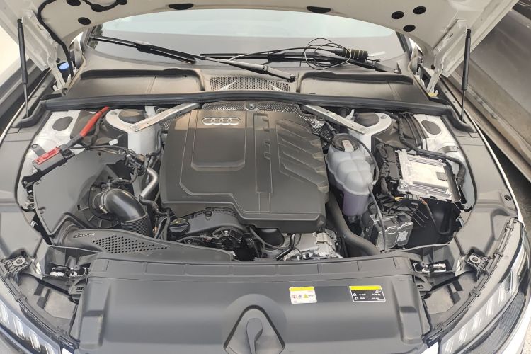 奥迪A4L 2024款 40 TFSI 豪华动感型(星夜版)局部细节24