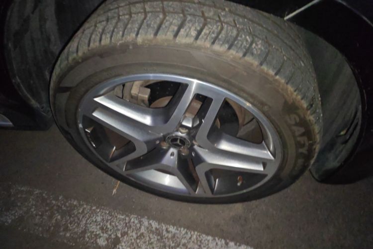 奔驰GLS 2017款 GLS 400 4MATIC豪华型车身外观6007