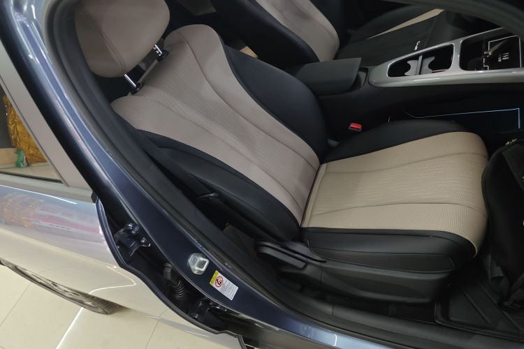 比亚迪 海豚 2025款 智驾版 420km 自由版局部细节41