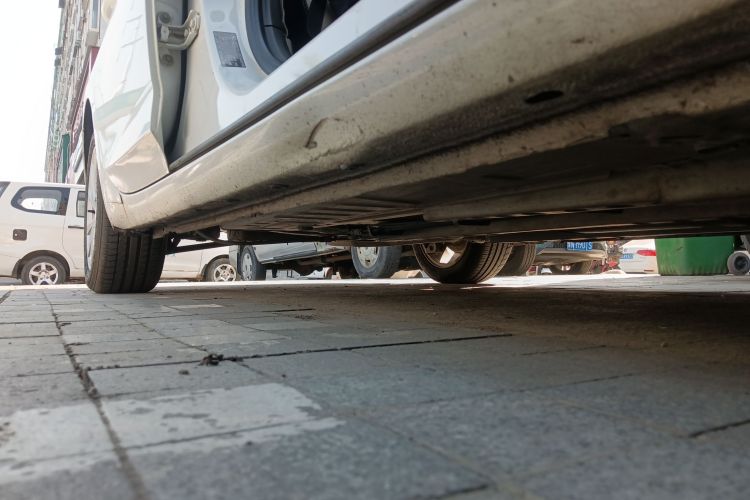 别克 威朗 2015款 三厢 15S 手动进取型局部细节9001