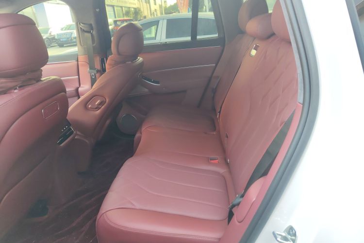 鸿蒙智行 问界M8 2025款 纯电 Max+ 五座长续航版中控内饰7004