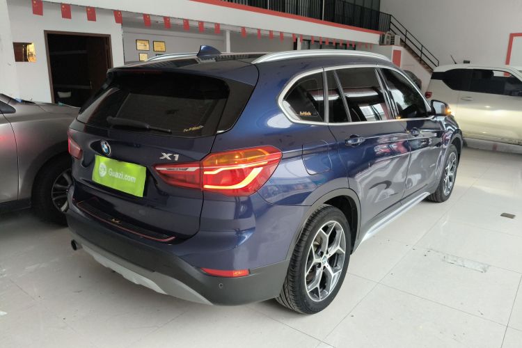 宝马X1 2018款 sDrive18Li 尊享型车身外观7