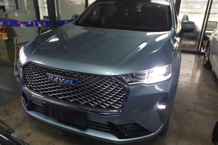 哈弗H6 2022款 第三代 1.5T DHT车身外观2
