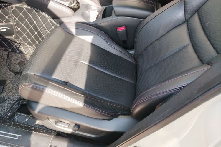 日产 逍客 2021款 2.0L CVT豪华版中控内饰19