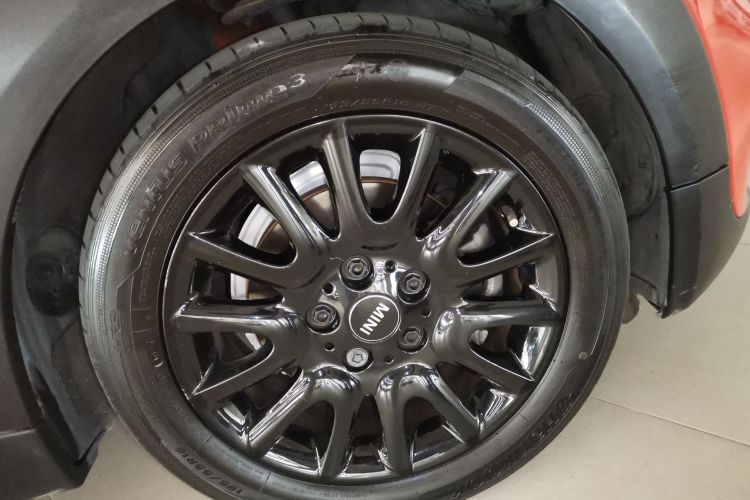 MINI 2018款 1.5T ONE PLUS车身外观10