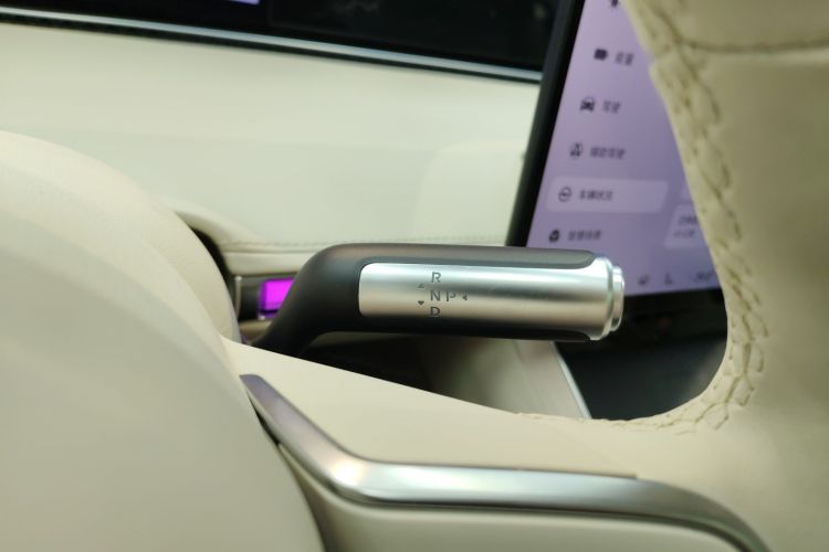 鸿蒙智行 享界S9 2025款 增程 Ultra中控内饰18