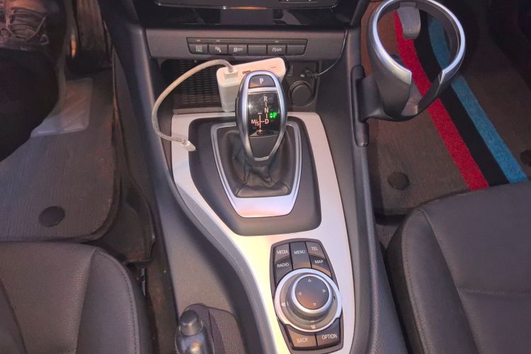 宝马X1 2014款 sDrive18i 领先型局部细节18