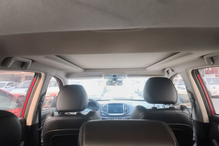 奇瑞 瑞虎7 2018款 1.5T 自动豪华版 国V中控内饰22