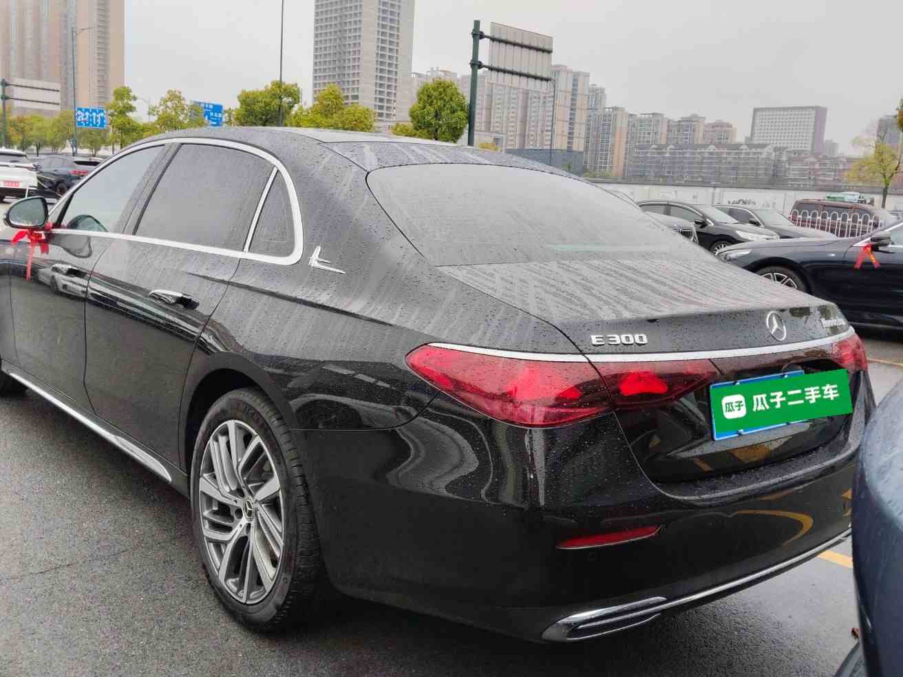 奔驰E级 2024款 改款 E 300 L 时尚型(3)