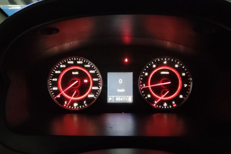 上汽大通MAXUS 大通G10 2014款 2.0T 自动行政版中控内饰14